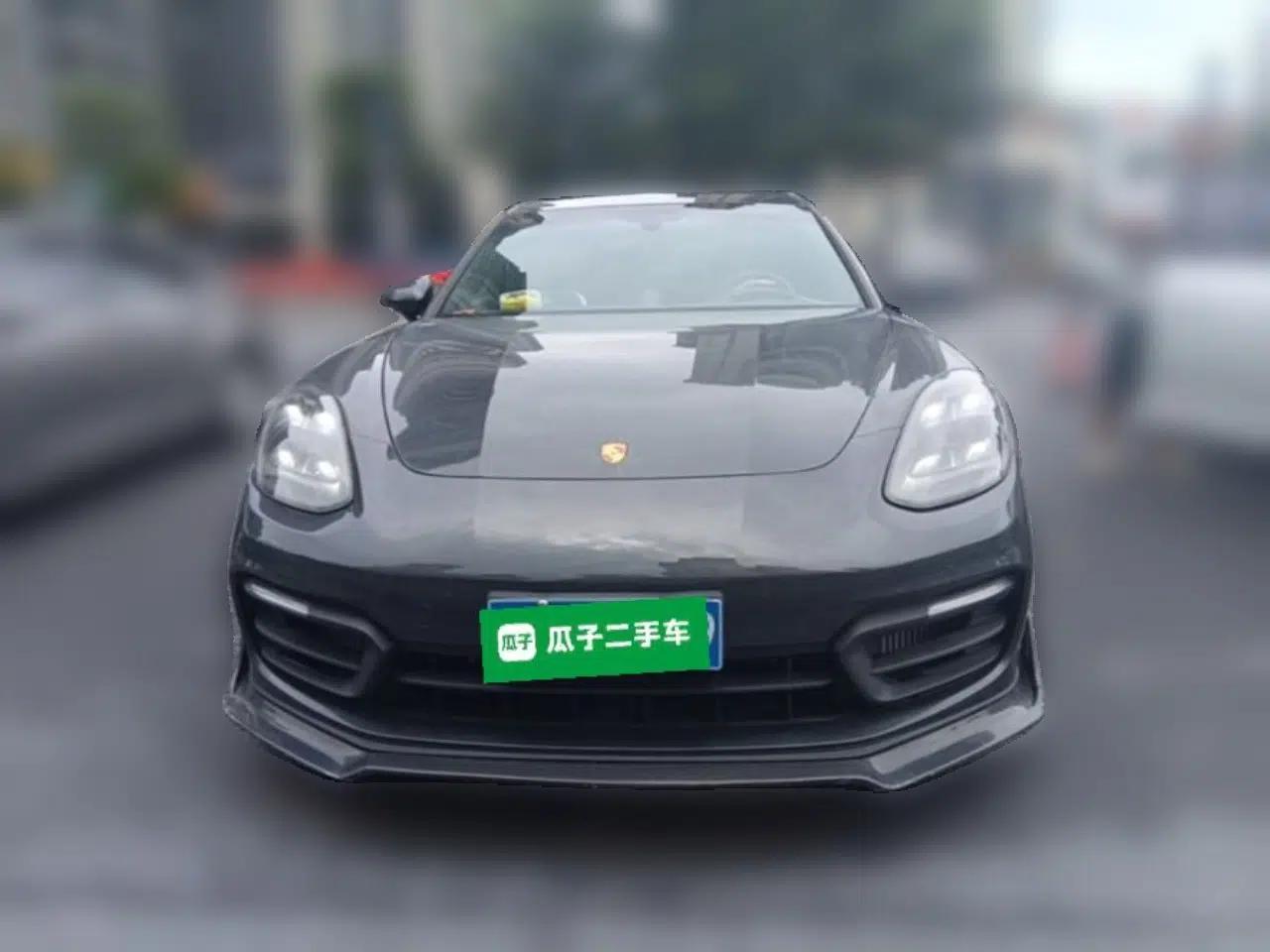 Porsche Panamera 2023 Panamera Executive Long Wheelbase Platinum Edition 2.9T — миниатюра 2
