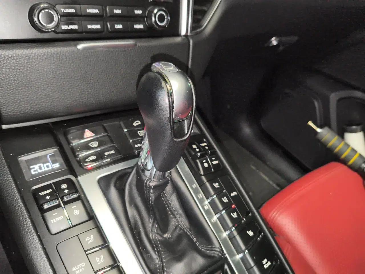 Porsche Macan 2017 Macan 2.0T — миниатюра 14