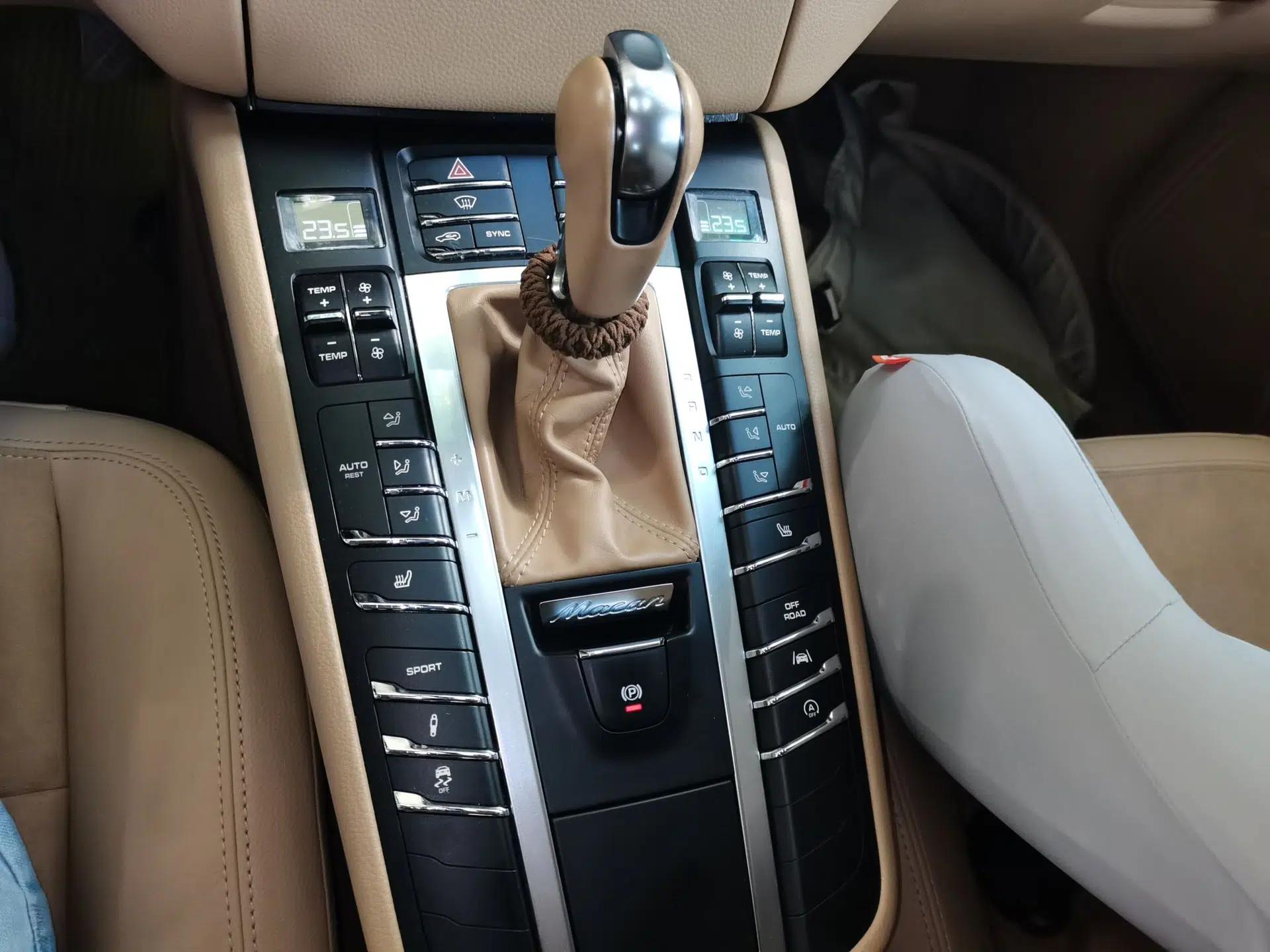 Porsche Macan 2016 Macan 2.0T — миниатюра 14