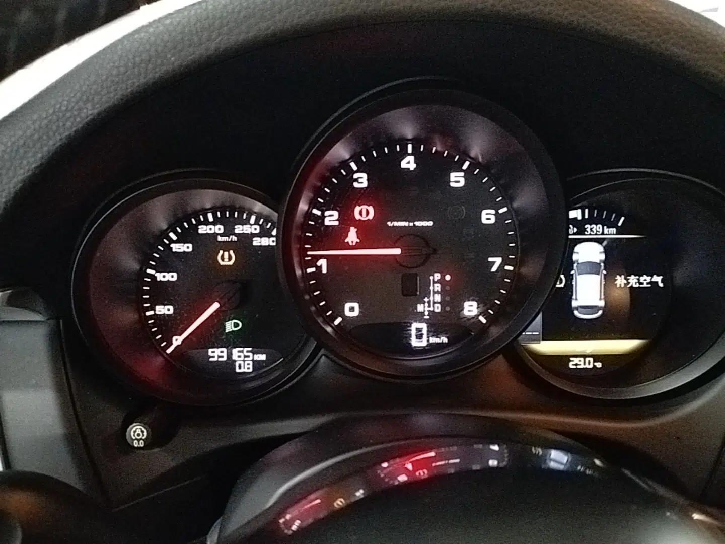 Porsche Macan 2016 Macan 2.0T — миниатюра 14