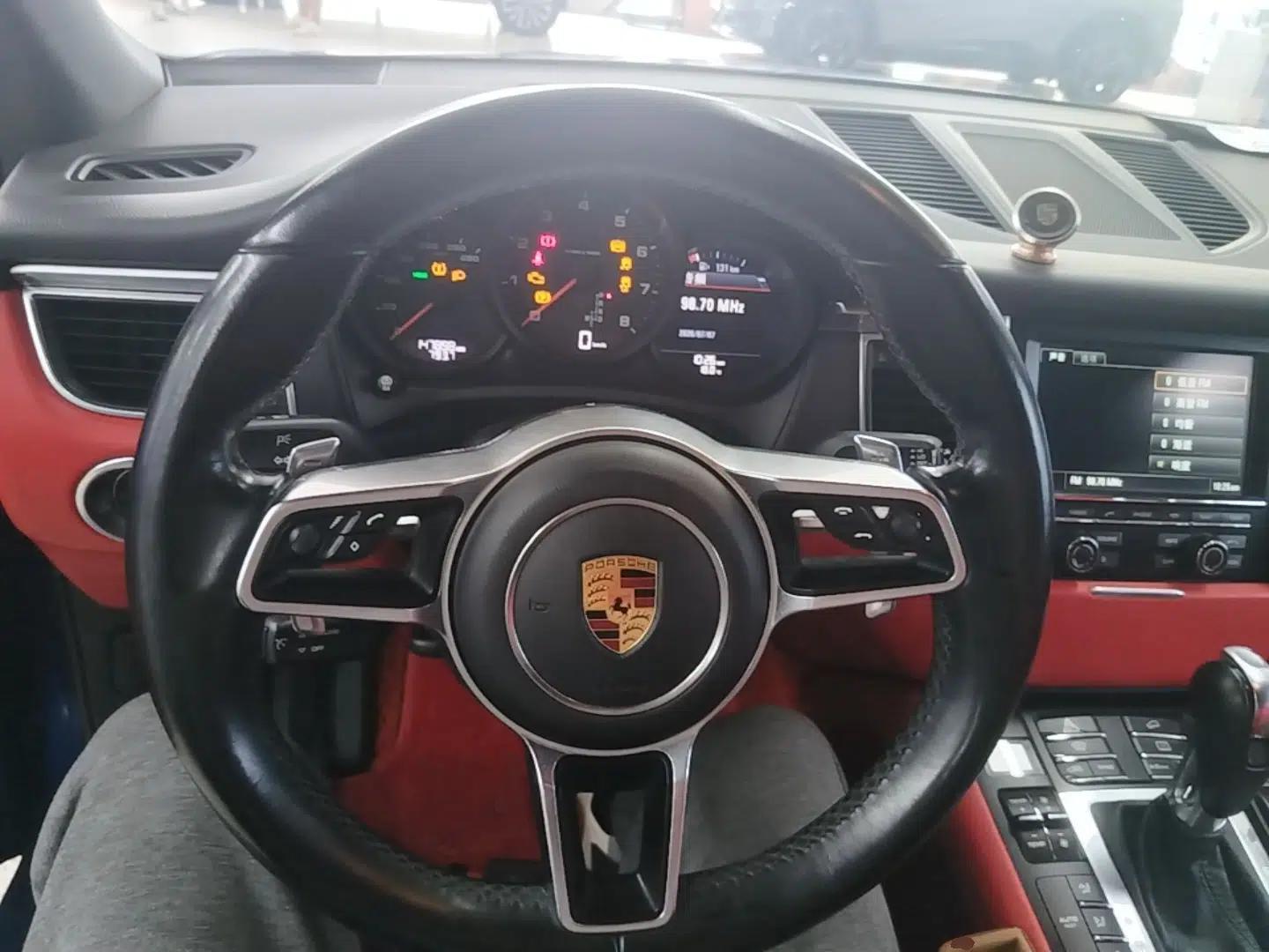 Porsche Macan 2016 Macan 2.0T — миниатюра 13