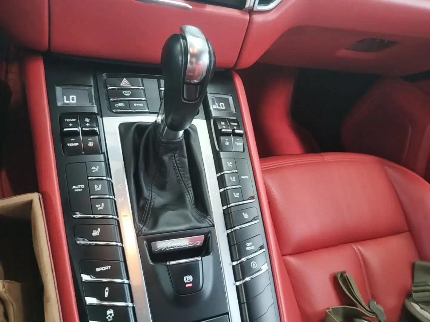 Porsche Macan 2016 Macan 2.0T — миниатюра 16