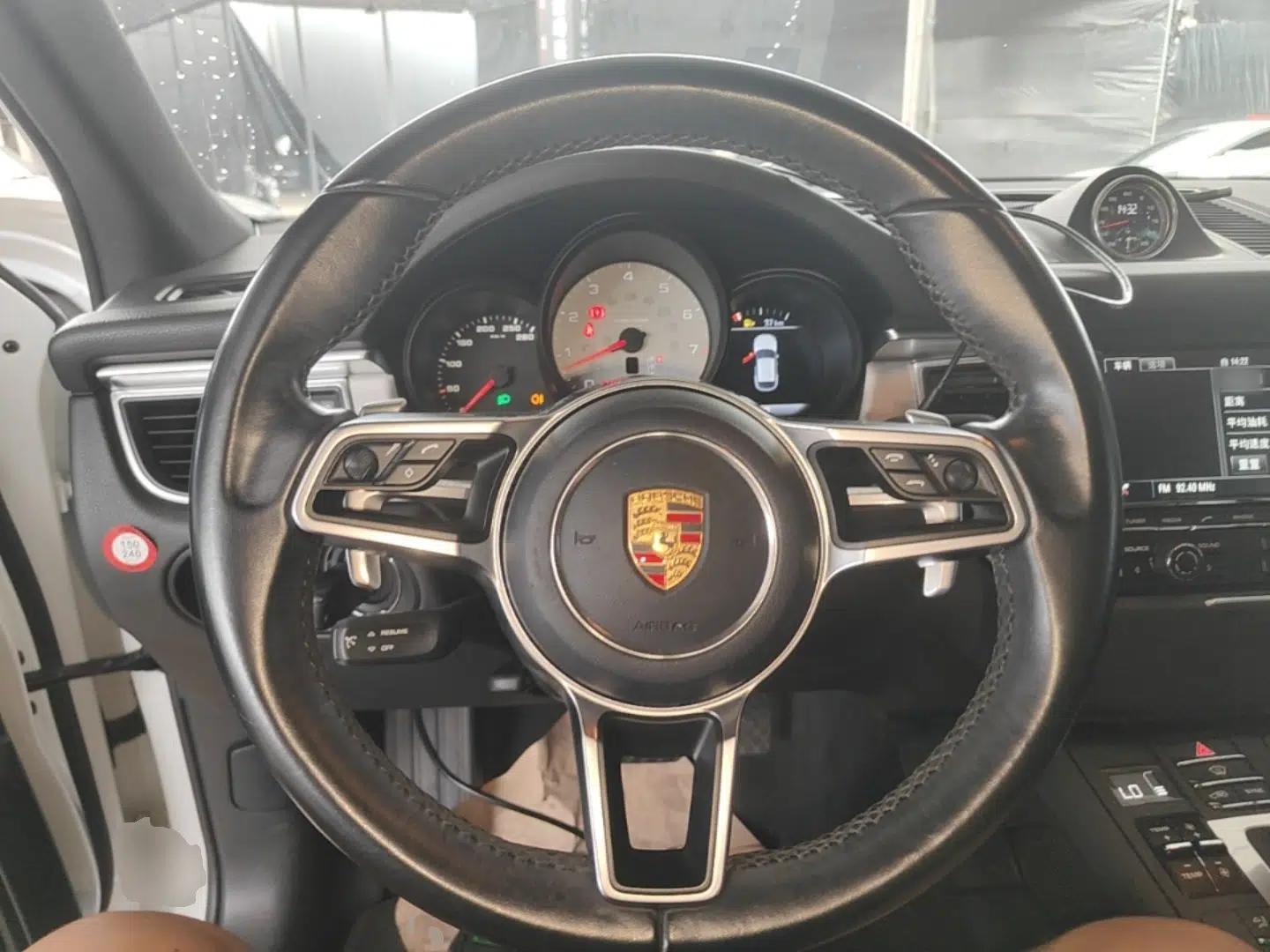 Porsche Macan 2014 Macan S 3.0T — миниатюра 13