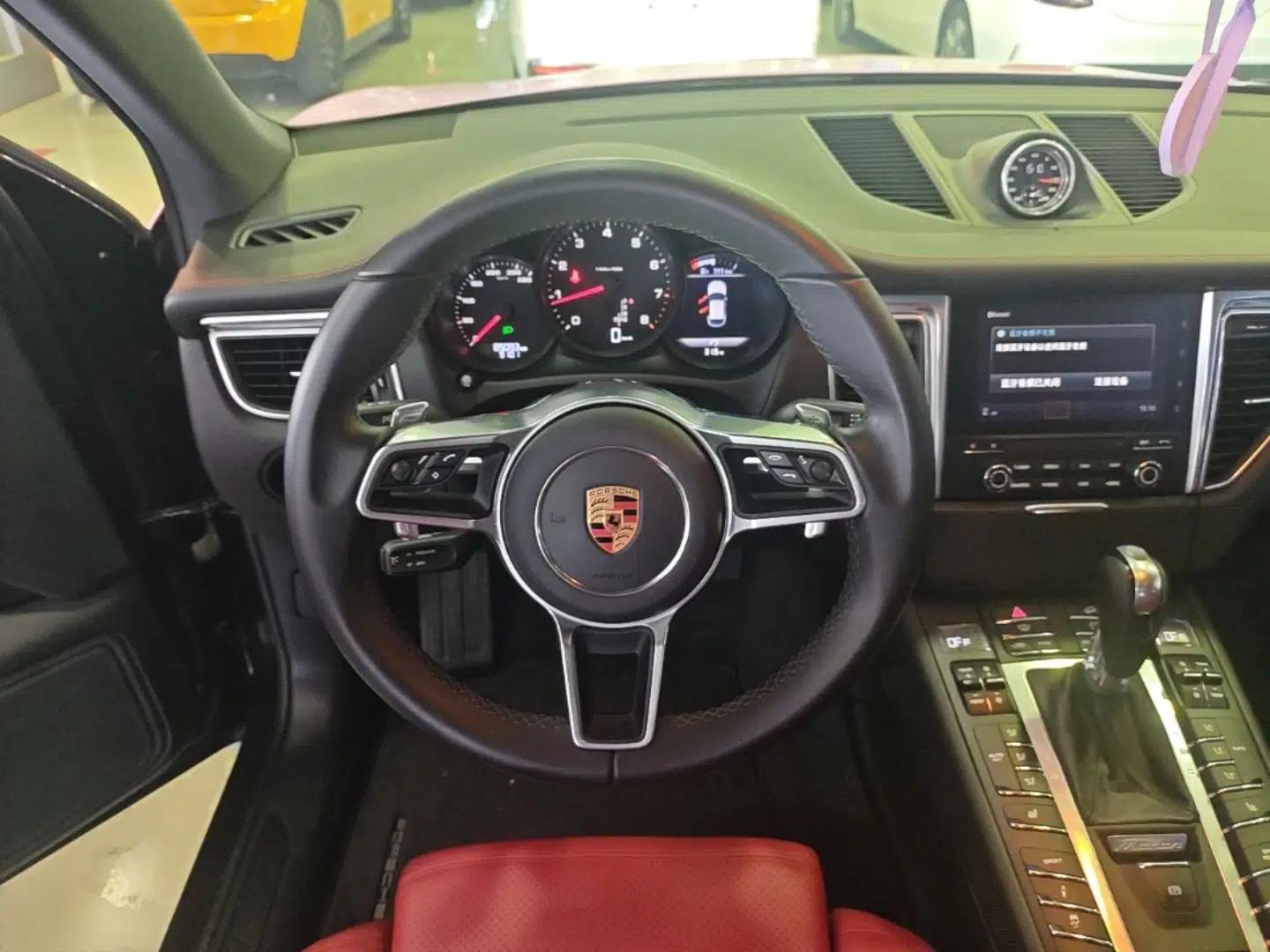 Porsche Macan 2017 Macan 2.0T — миниатюра 13