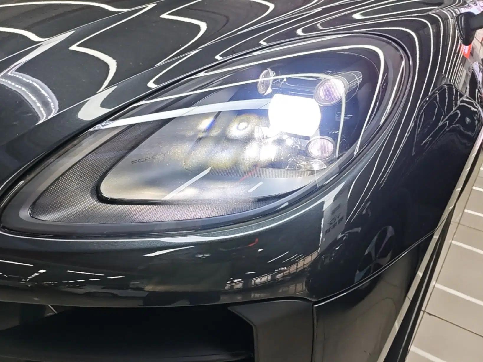 Porsche Macan 2020 Macan 2.0T — миниатюра 8