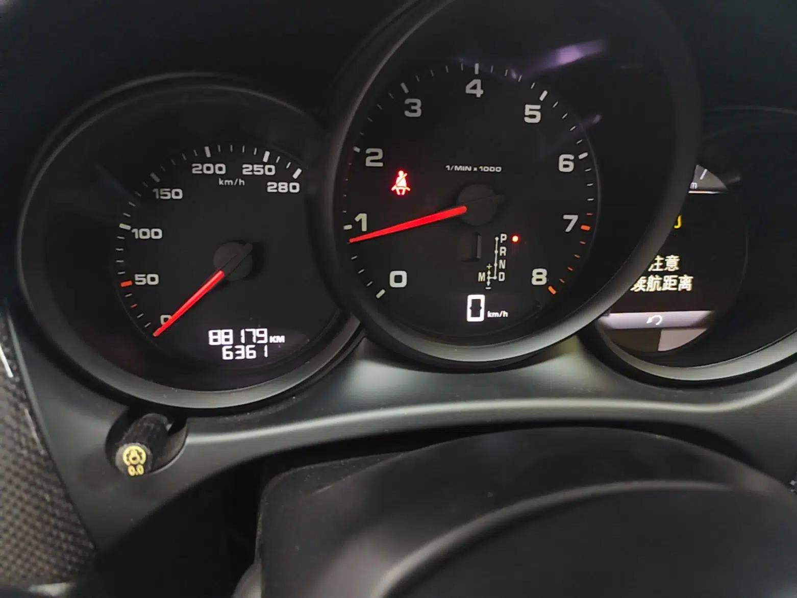 Porsche Macan 2018 Macan 2.0T — миниатюра 14