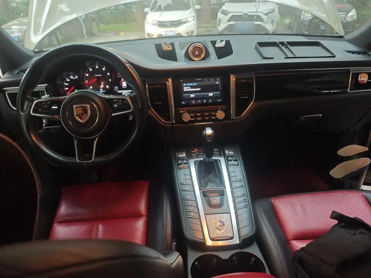 Porsche Macan 2017 Macan S 3.0T — миниатюра 9