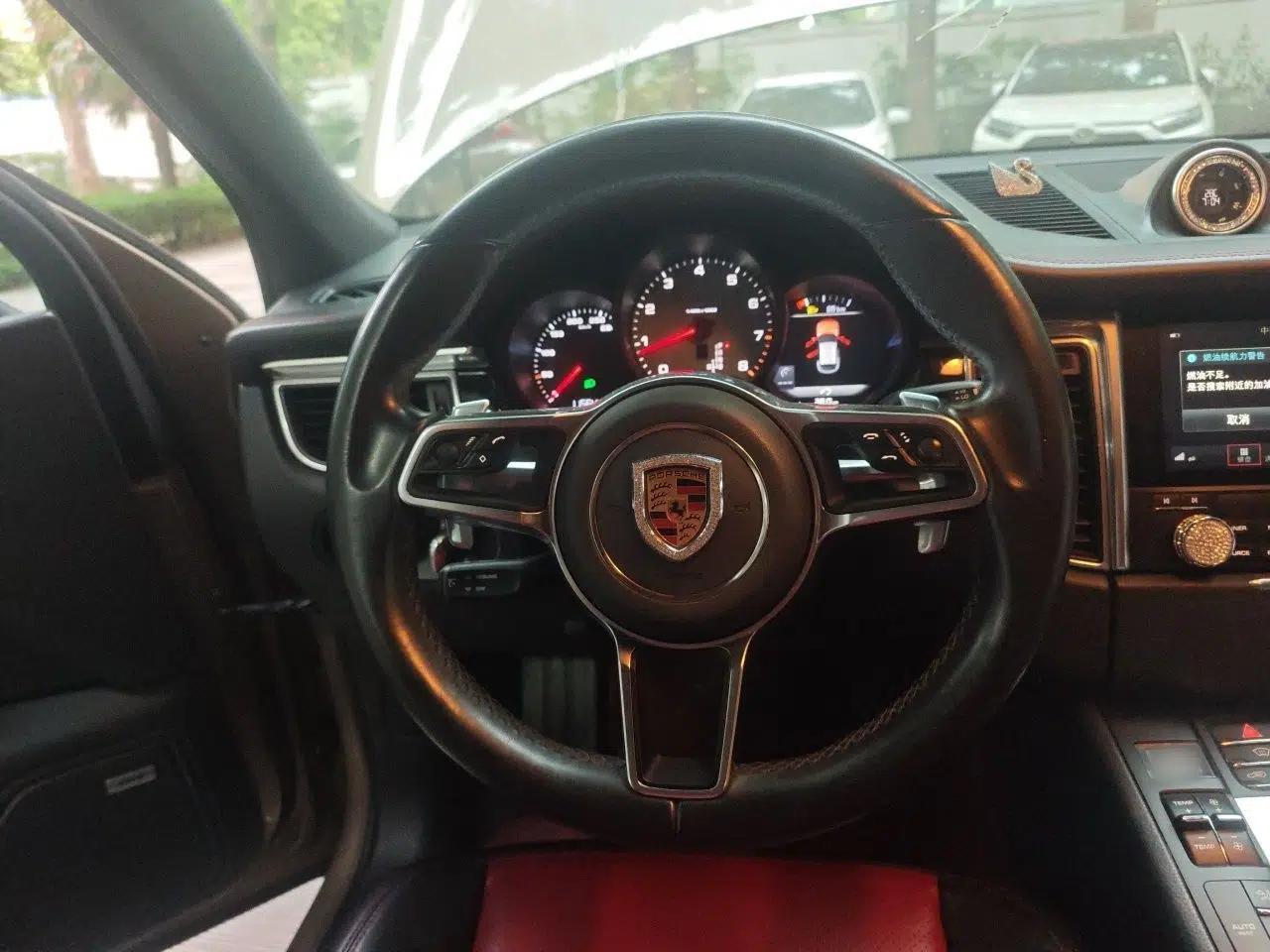 Porsche Macan 2017 Macan S 3.0T — миниатюра 10