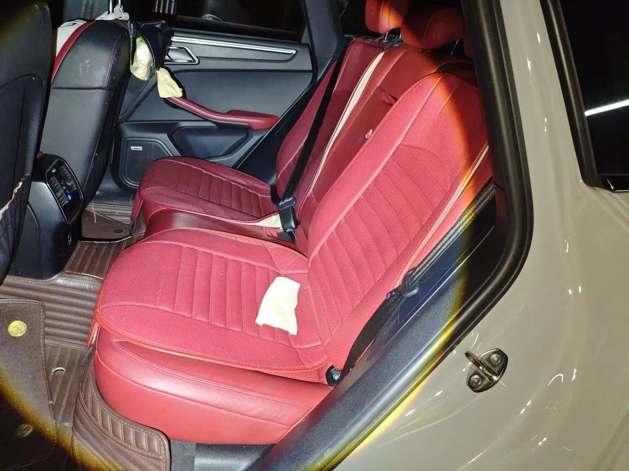 Porsche Macan 2021 Macan 2.0T — миниатюра 17