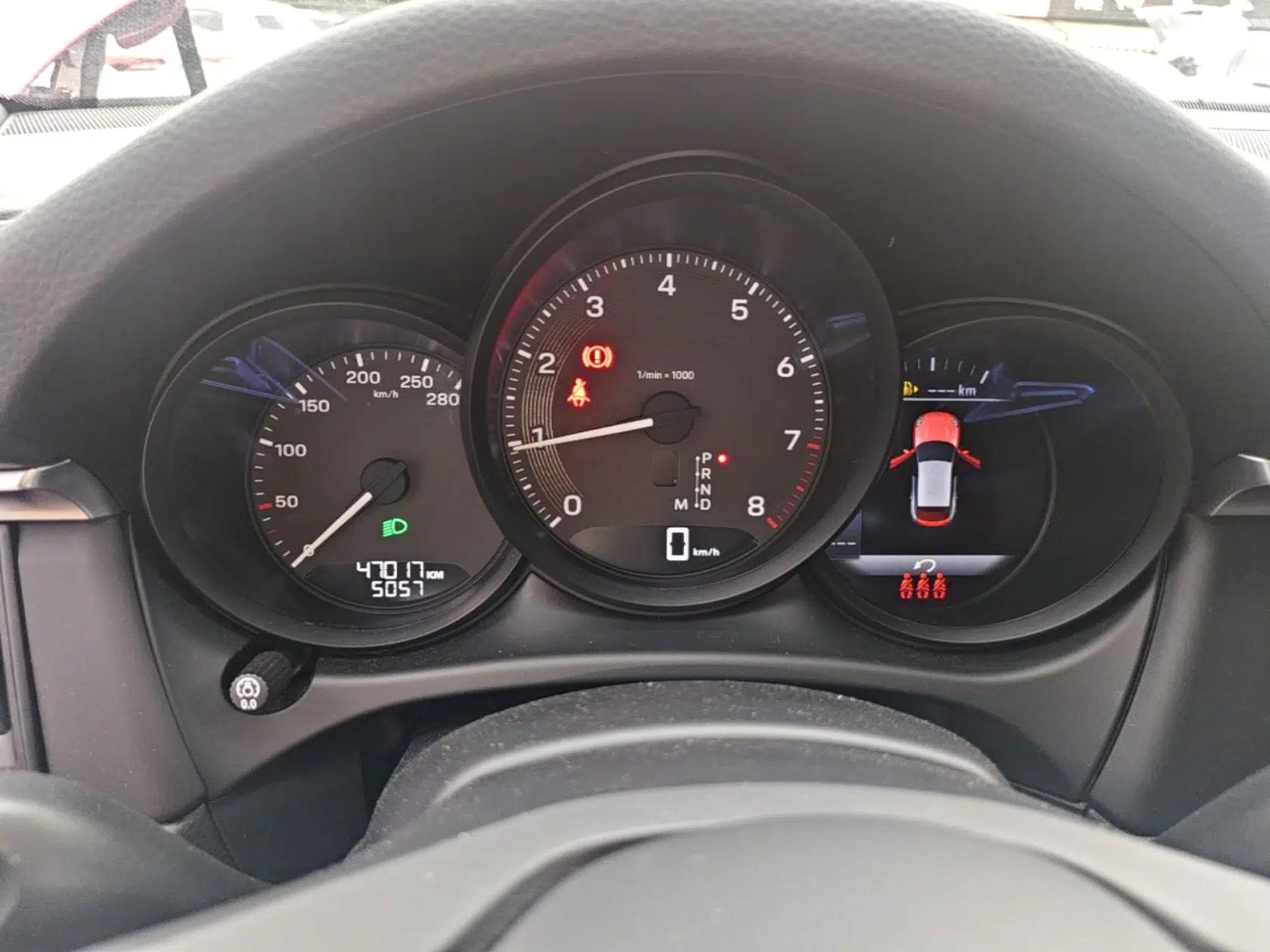 Porsche Macan 2023 Macan 2.0T — миниатюра 19