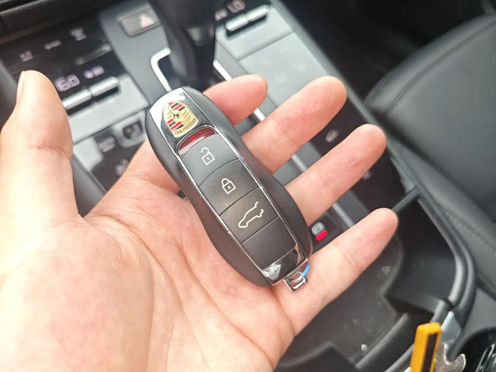 Porsche Macan 2023 Macan 2.0T — миниатюра 28