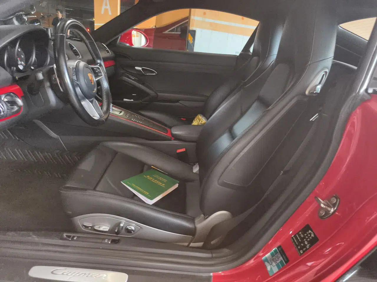 Porsche 718 2018 Cayman 2.0T — миниатюра 17
