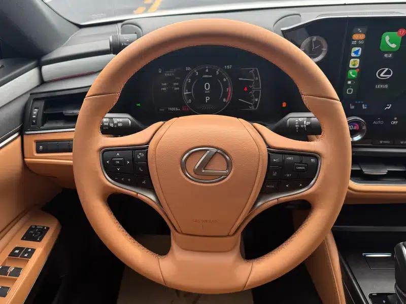 Lexus ES 2025 200 Premium Edition — миниатюра 14