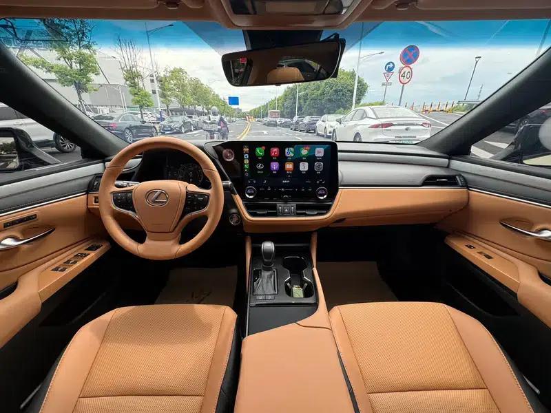 Lexus ES 2025 200 Premium Edition — миниатюра 15