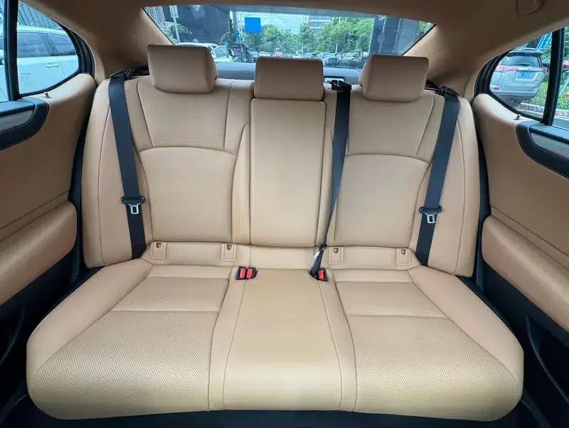 Lexus ES 2025 200 Premium Edition — миниатюра 19