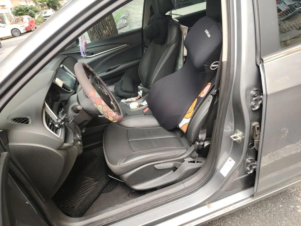 Buick Excelle GX 2018 18T Automatic Elite Model — миниатюра 15