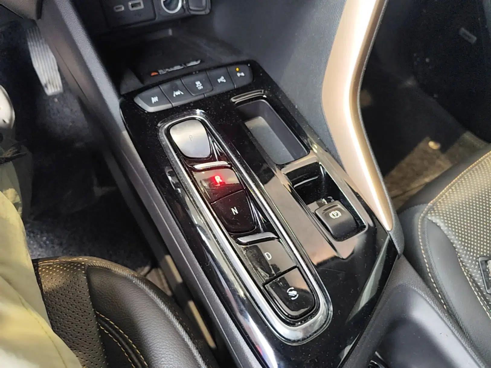 Buick Velite 7 2020 652E Connected Smart Car — миниатюра 23