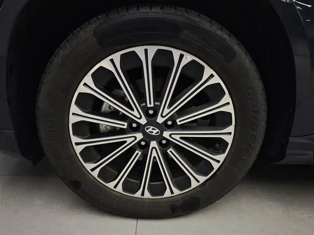 Kusto 2024 270TGDi LUX Premium Edition — миниатюра 12