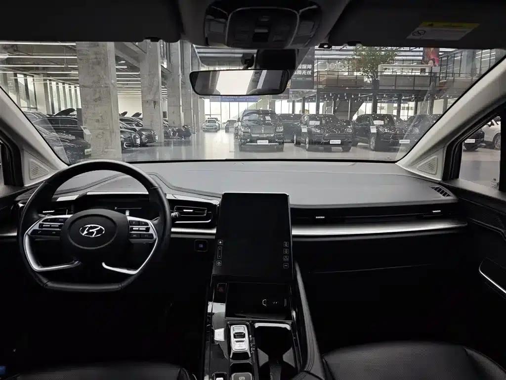 Kusto 2024 270TGDi LUX Premium Edition — миниатюра 6