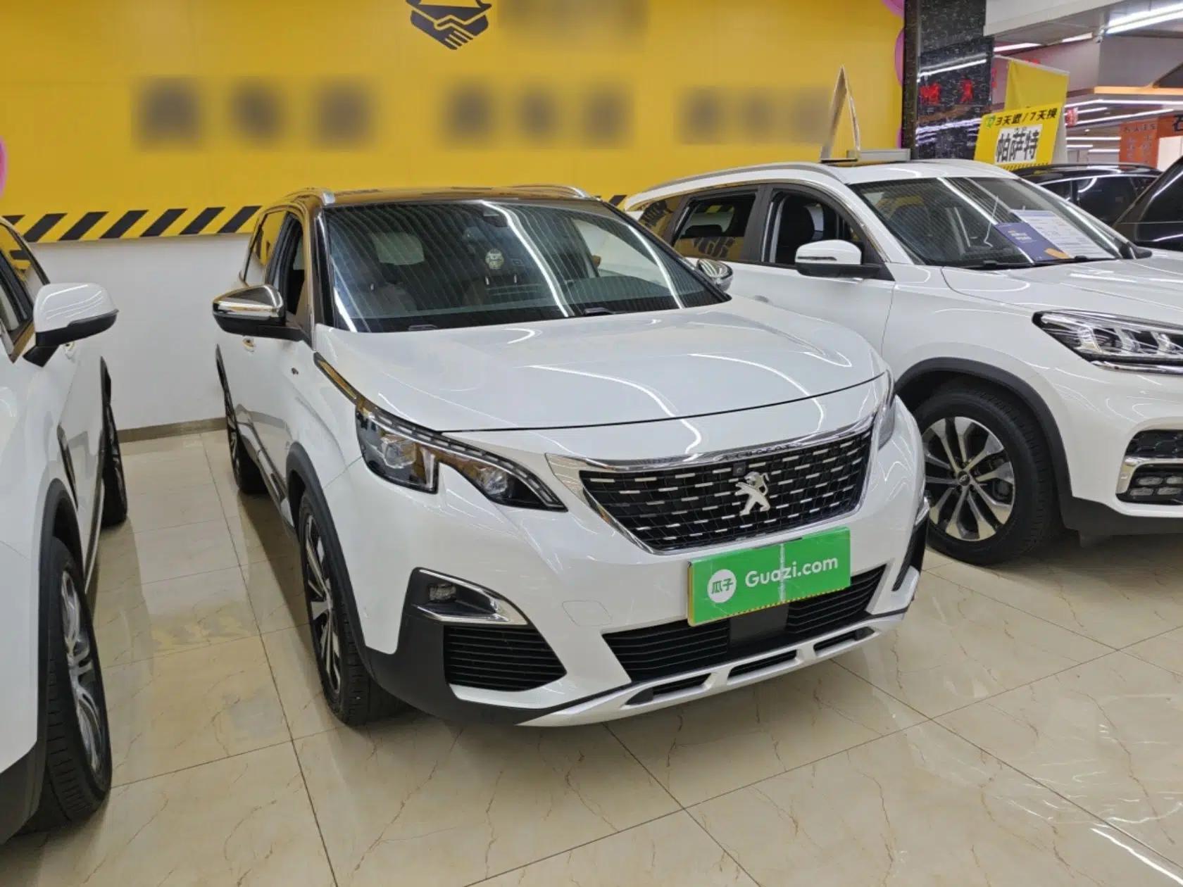 Peugeot 5008 2017 380THP 7-Seater Luxury GT Edition — миниатюра 3