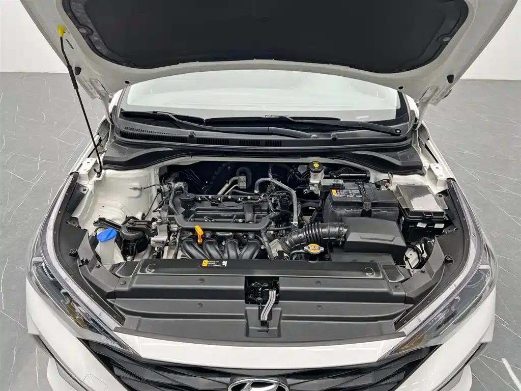 2020 Hyundai Verna 1.4L CVT GLS Cool Edition — миниатюра 11