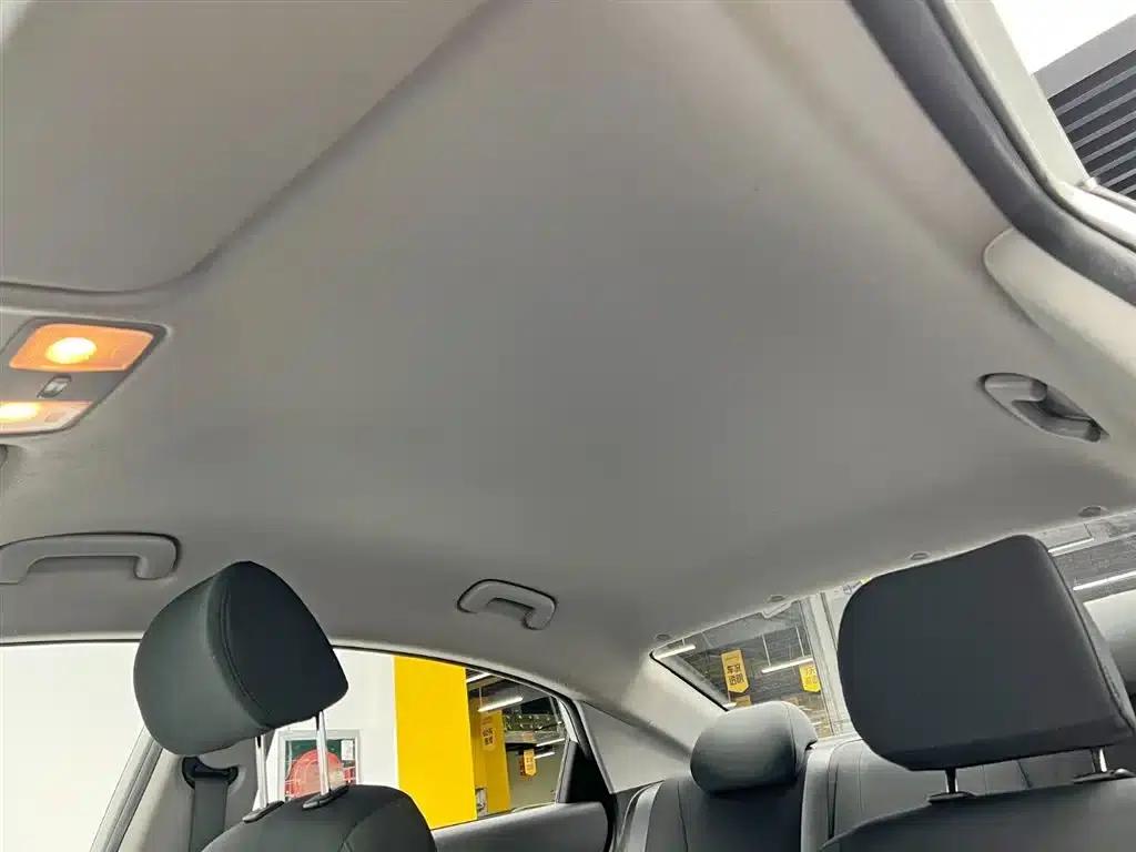 2020 Hyundai Verna 1.4L CVT GLS Cool Edition — миниатюра 18