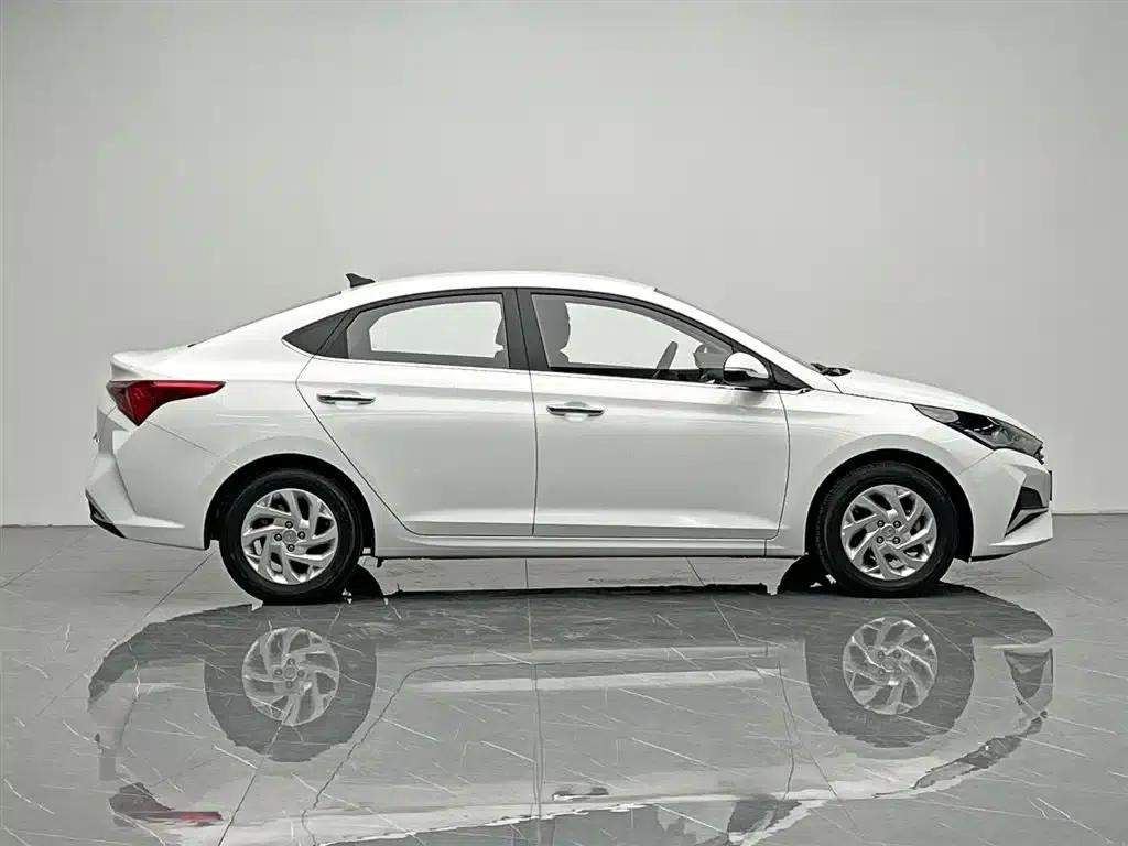 2020 Hyundai Verna 1.4L CVT GLS Cool Edition — миниатюра 7