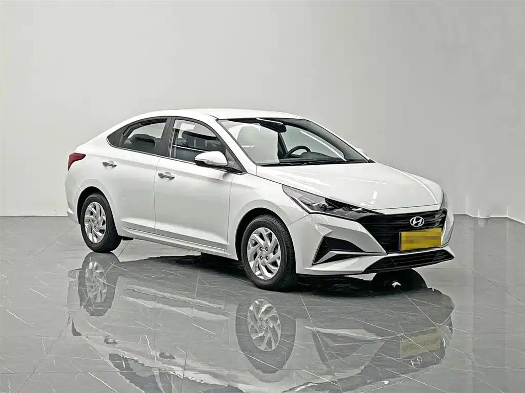 2020 Hyundai Verna 1.4L CVT GLS Cool Edition — миниатюра 8