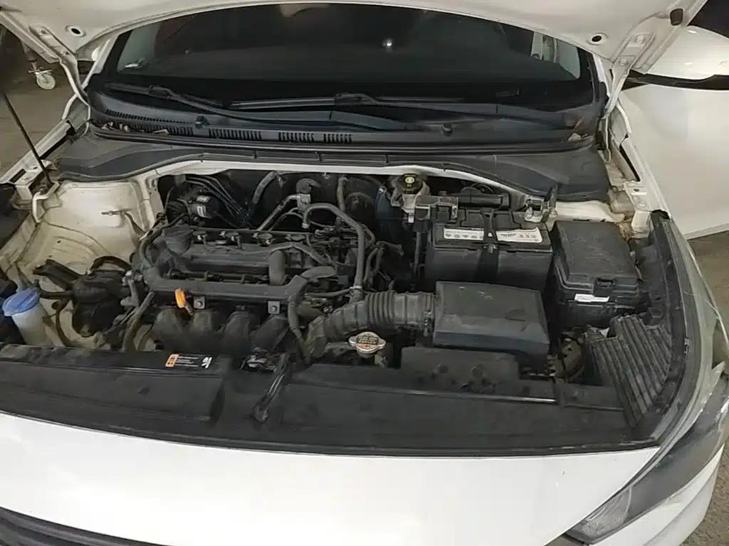 2016 Hyundai Verna 1.4L Automatic GLS (Cool Edition) — миниатюра 20