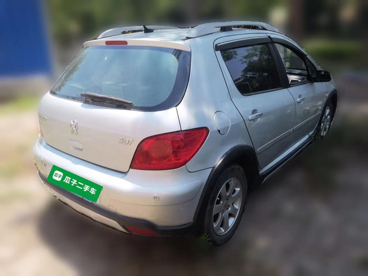 Peugeot 307 2012 Hatchback 1.6L Automatic Comfort Edition — миниатюра 6