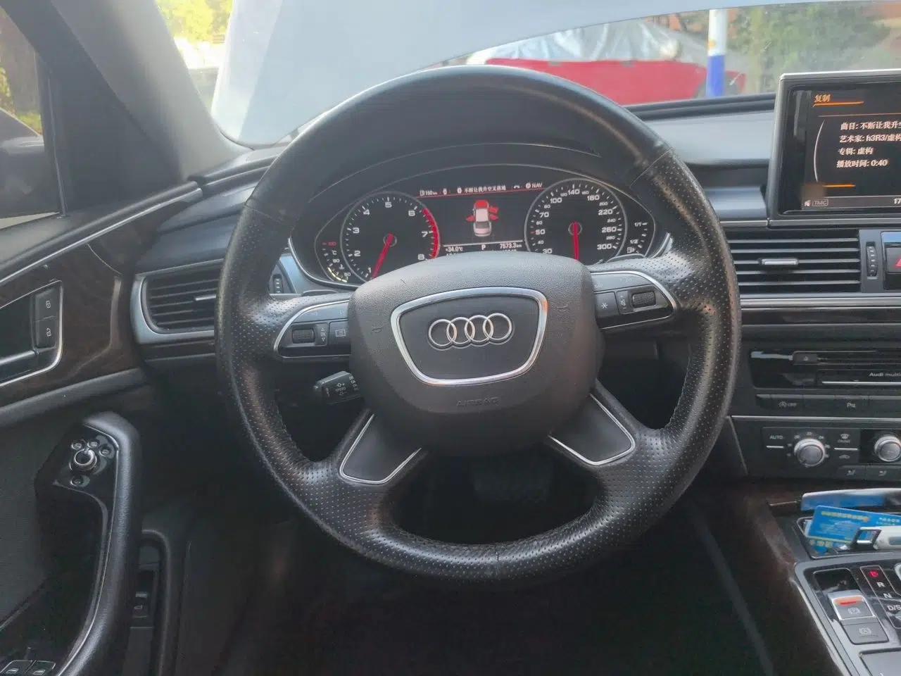 Audi A6L 2015 TFSI Millionth Anniversary Intelligent Model — миниатюра 10
