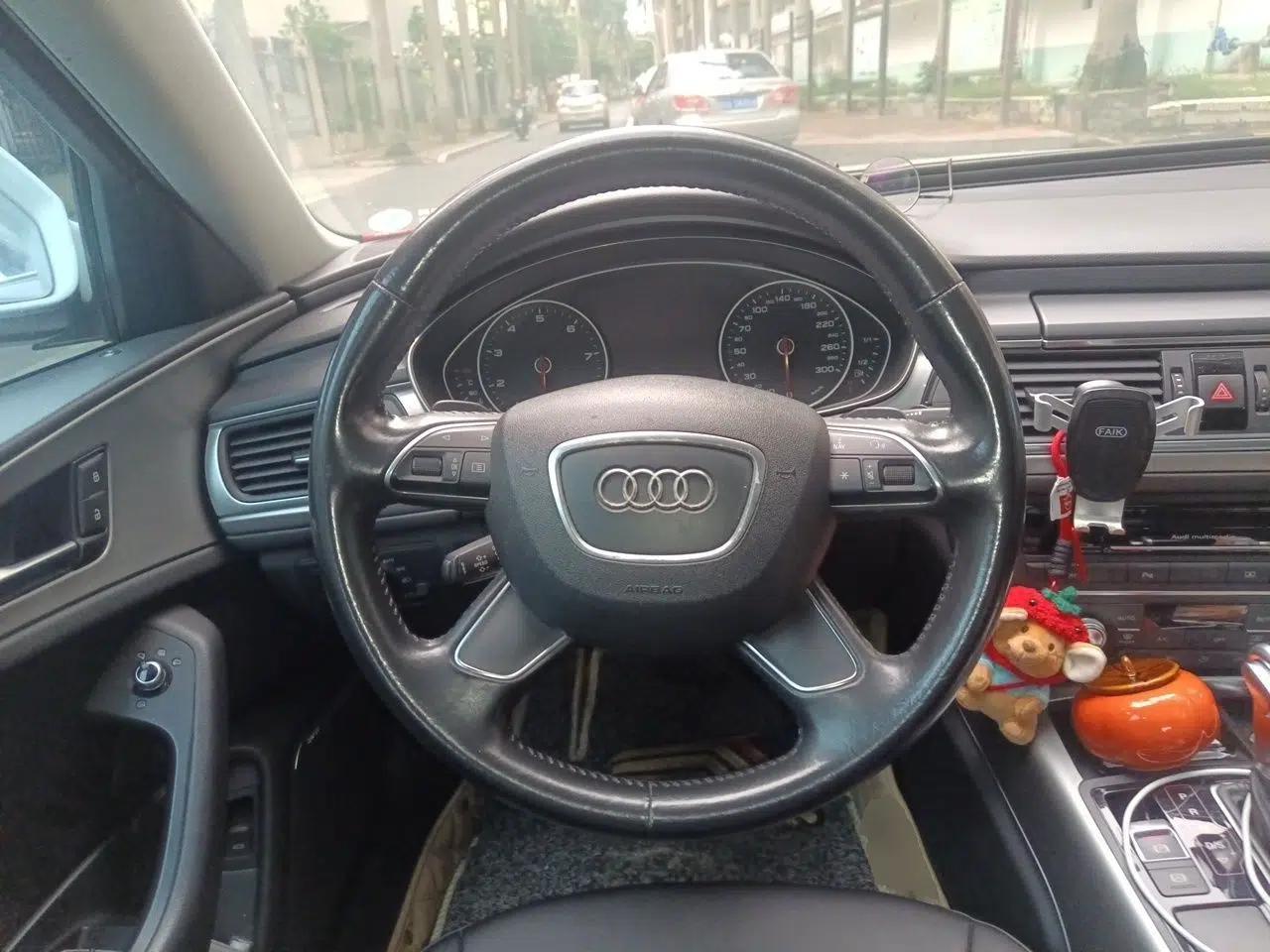 Audi A6L 2015 30 FSI Millionth Anniversary Comfort Model — миниатюра 10