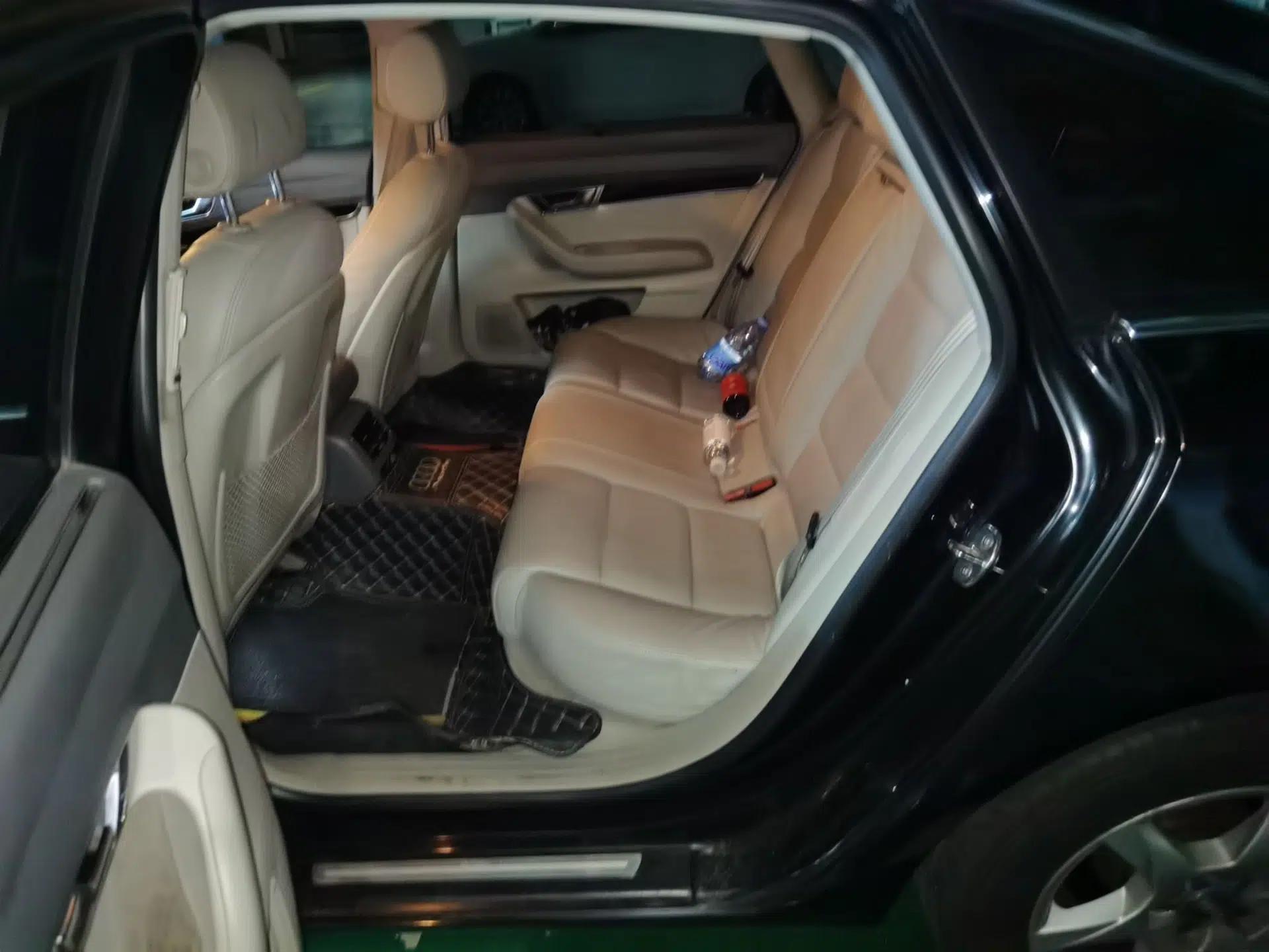 Audi A6L 2011 2.0 TFSI automatic Comfort trim — миниатюра 17