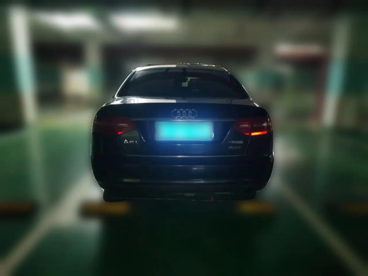 Audi A6L 2011 2.0 TFSI automatic Comfort trim — миниатюра 5