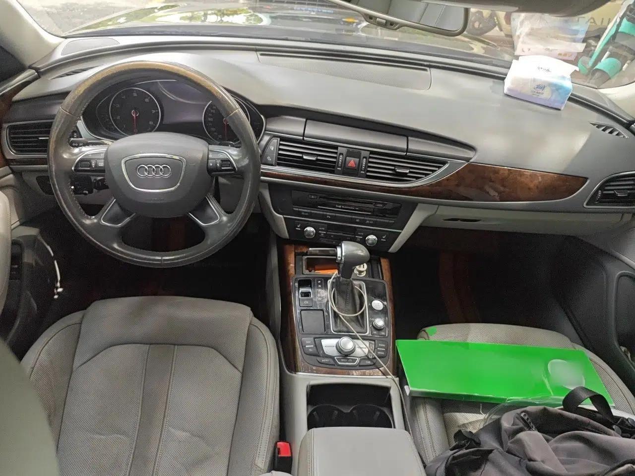 Audi A6L 2012 35 FSI Comfort Model — миниатюра 9