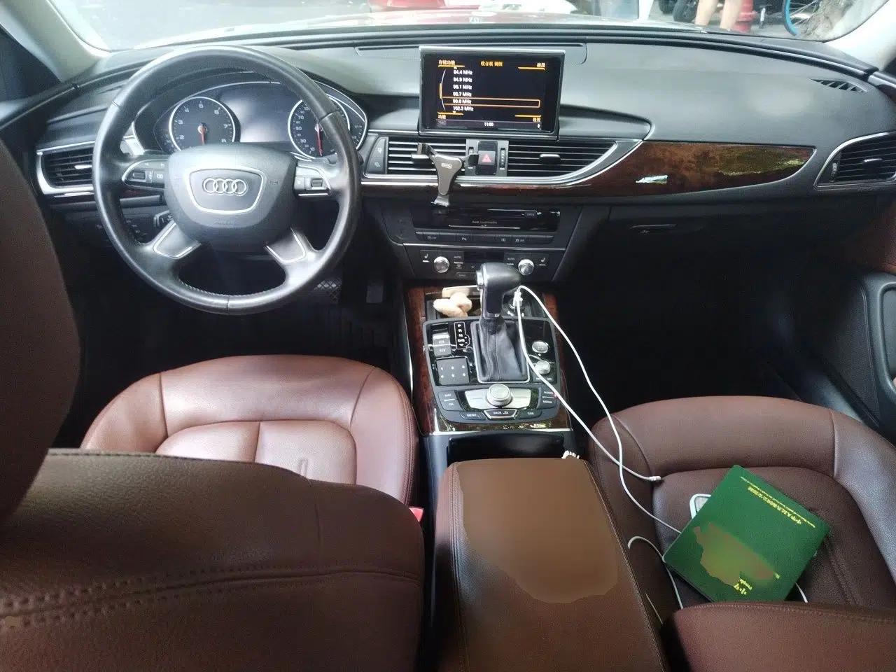 Audi A6L 2012 30 FSI Comfort Model — миниатюра 9
