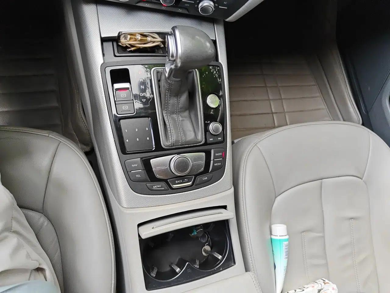 Audi A6L 2012 TFSI Standard Model — миниатюра 14