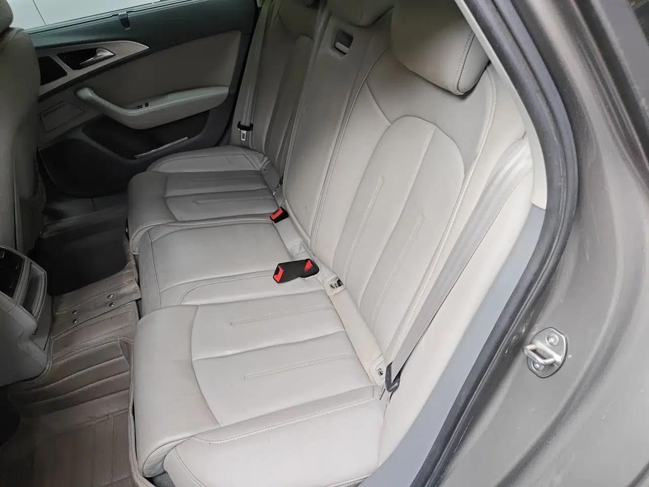 Audi A6L 2012 TFSI Standard Model — миниатюра 17