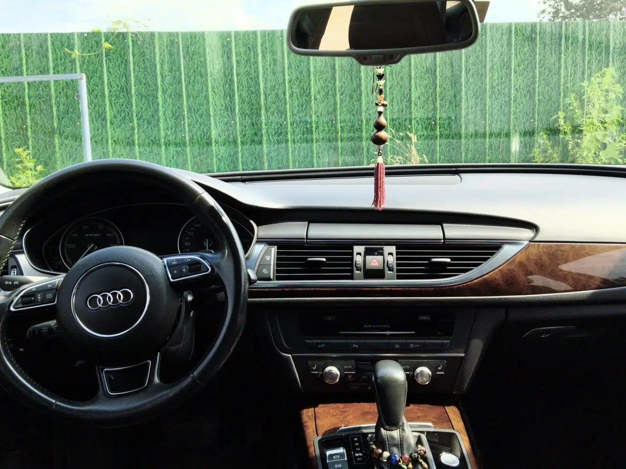 Audi A6L New Energy 2018 40 e-tron — миниатюра 9