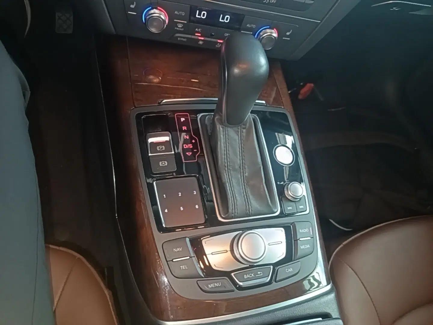 Audi A6L 2016 30 FSI Comfort Version — миниатюра 16