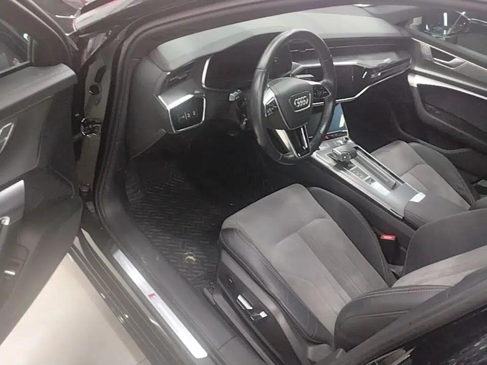 Audi A6L 2023 40 TFSI Luxury Dynamic Model — миниатюра 18