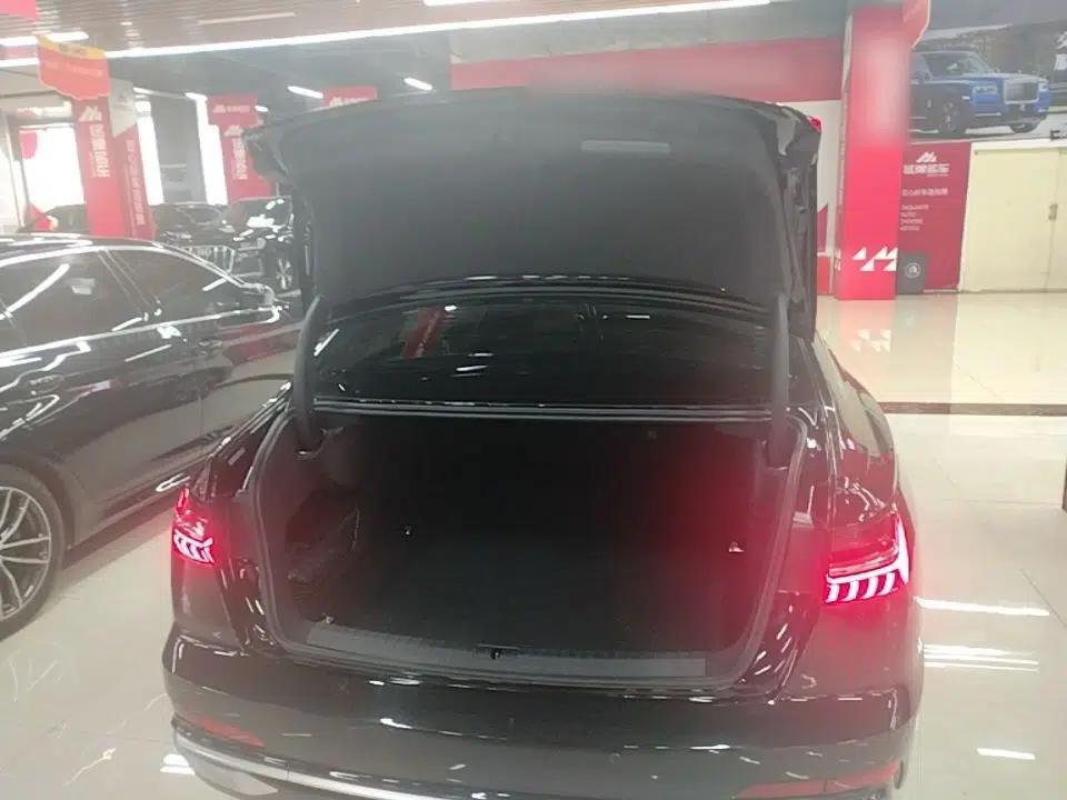 Audi A6L 2023 40 TFSI Luxury Dynamic Model — миниатюра 22
