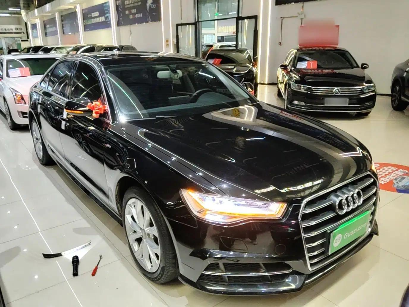 Audi A6L 2018 30th Anniversary Edition 35 TFSI Fashion Model — миниатюра 3