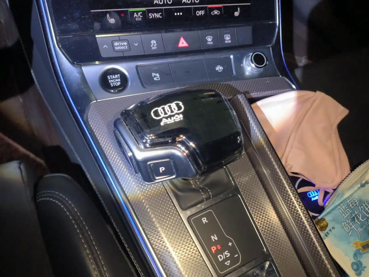 Audi A6L 2022 55 TFSI quattro Prestige Dynamic Edition — миниатюра 14