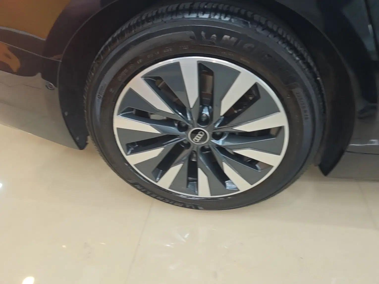 Audi A6L 2022 45 TFSI Prestige Elegant Edition — миниатюра 11