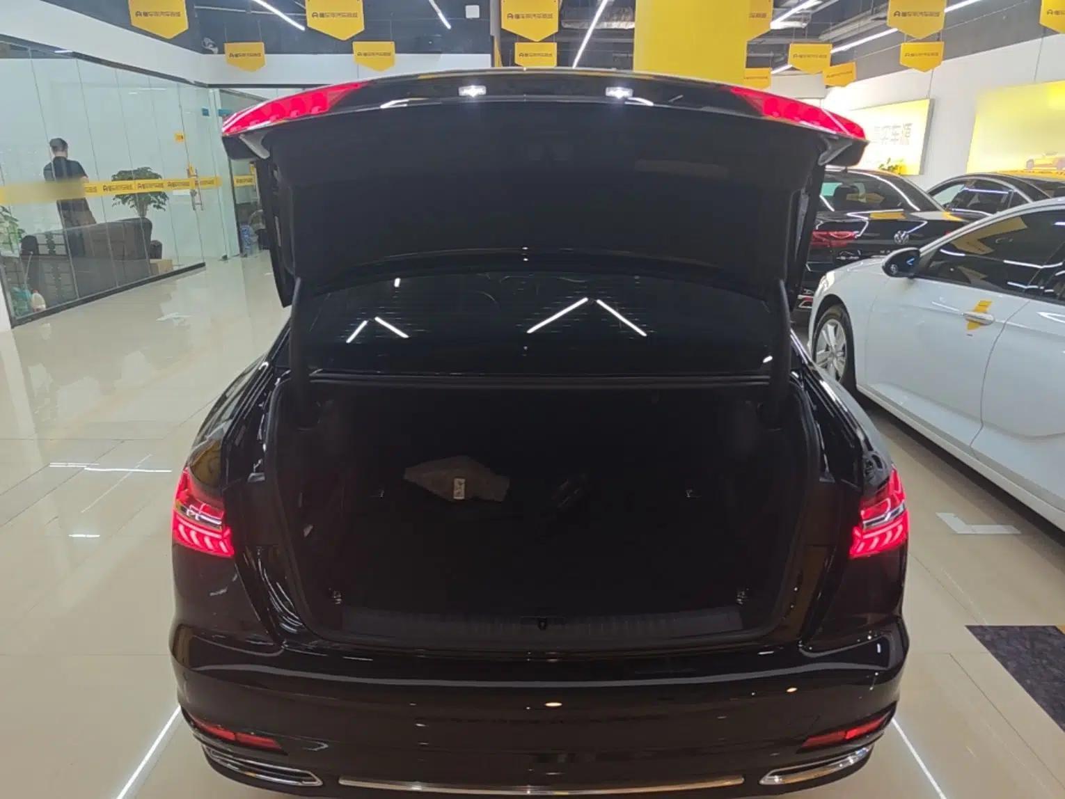 Audi A6L 2022 45 TFSI Prestige Elegant Edition — миниатюра 22