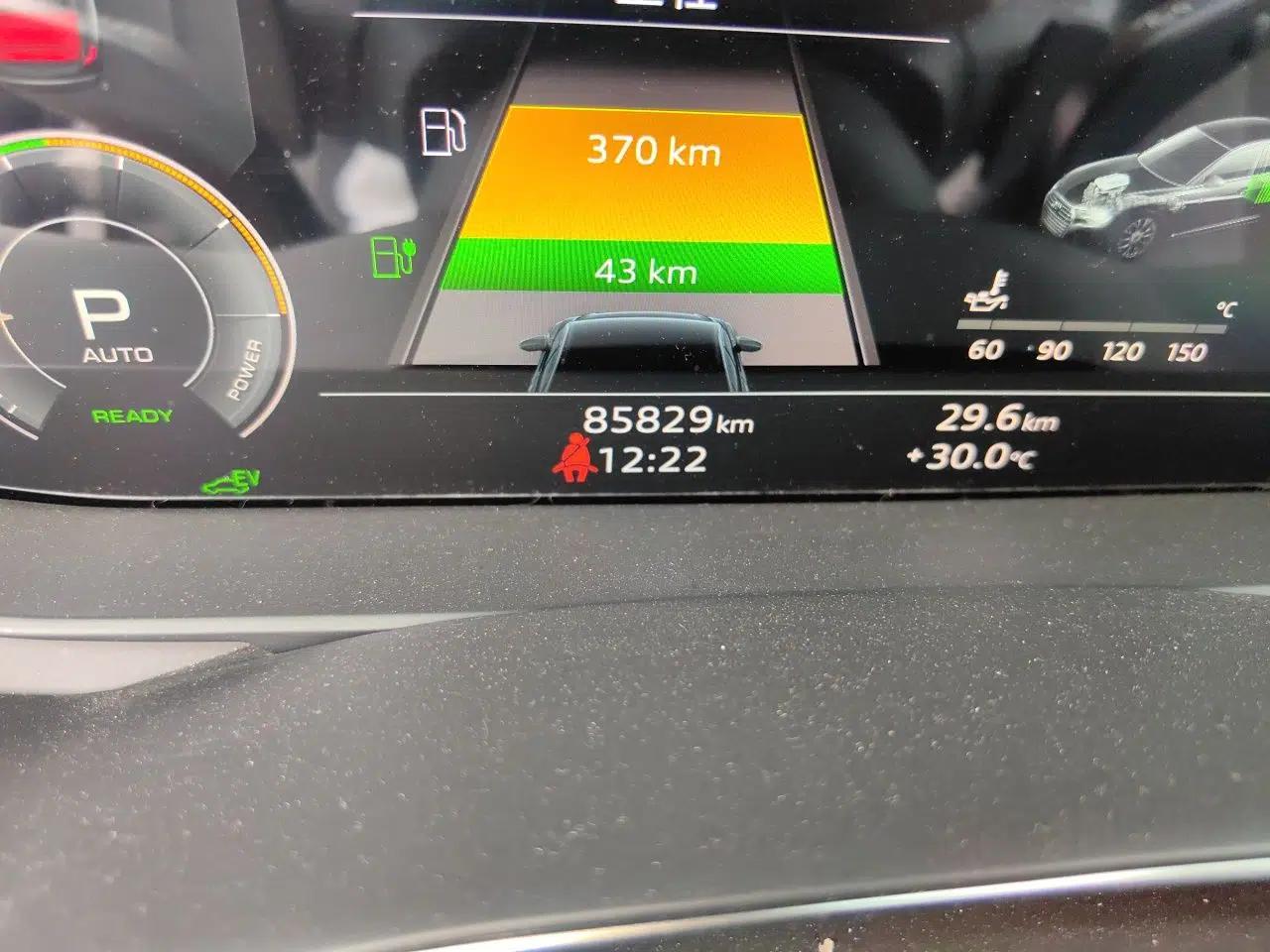 Audi A6L New Energy 2020 55 TFSI e quattro — миниатюра 12