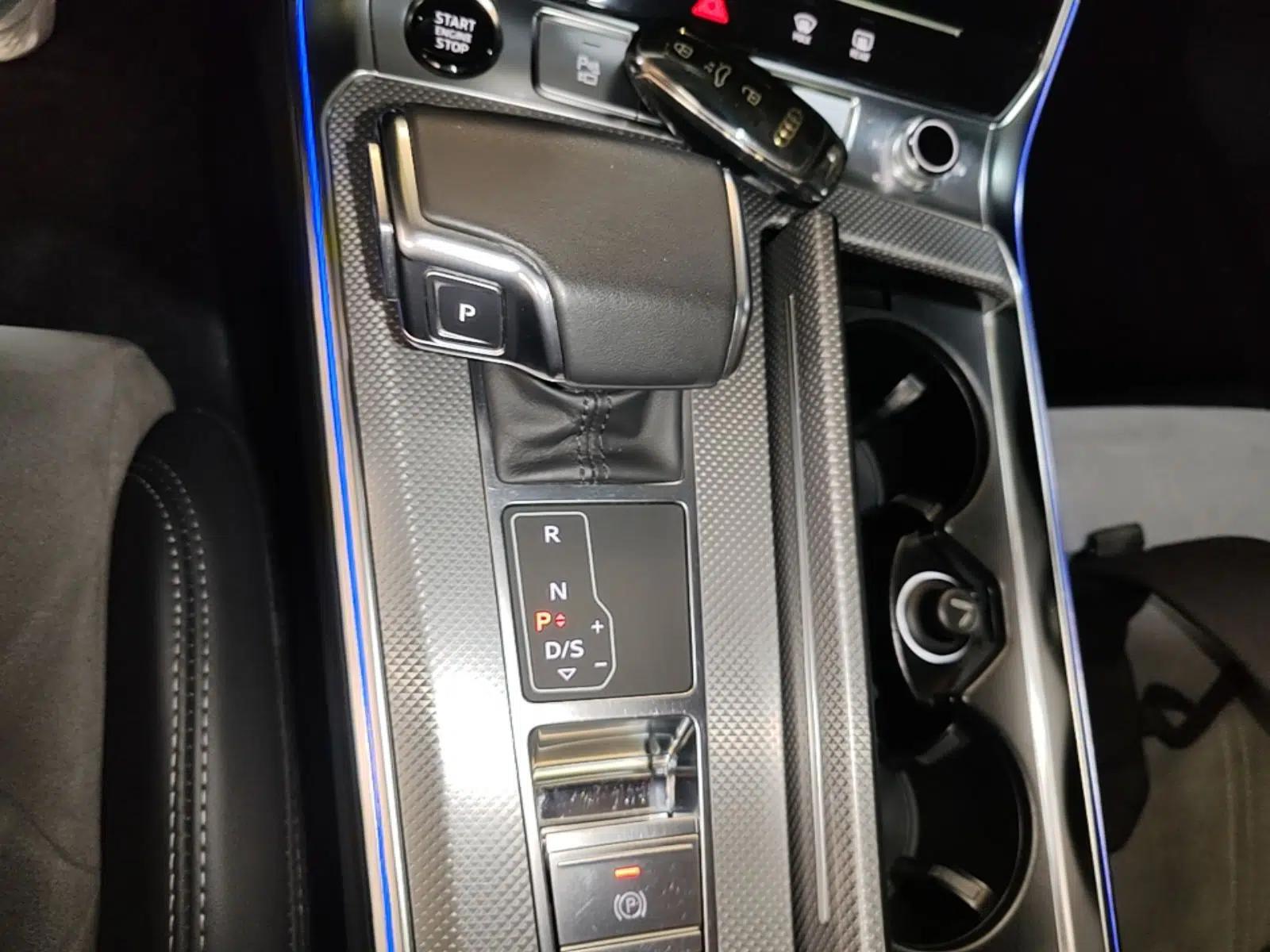 Audi A6L New Energy 2022 55 TFSI e quattro — миниатюра 23