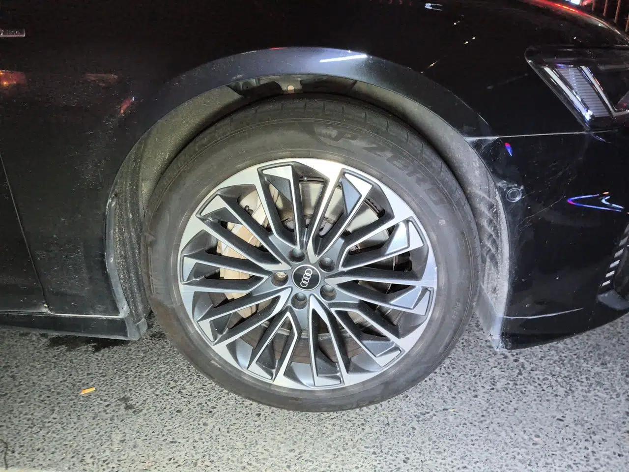 Audi A6L New Energy 2020 55 TFSI e quattro — миниатюра 8