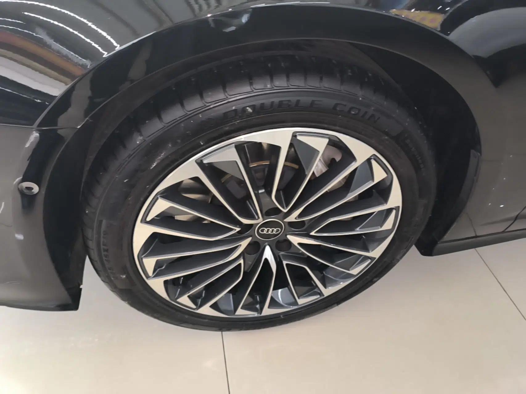 Audi A6L New Energy 2022 55 TFSI e quattro — миниатюра 10